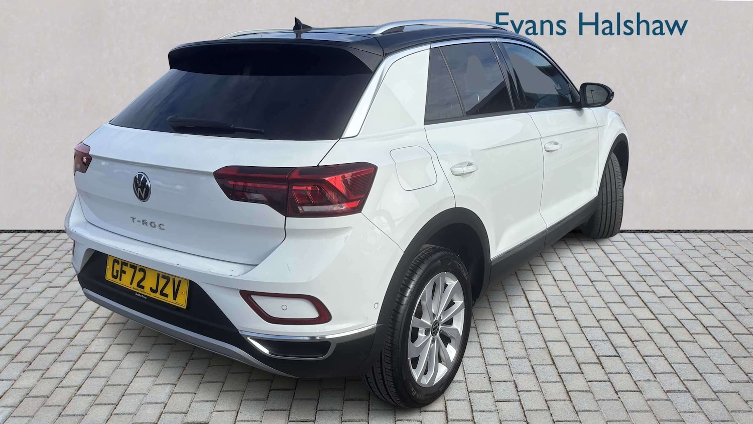 Used Volkswagen T-Roc for sale - 77861389: Photo 4