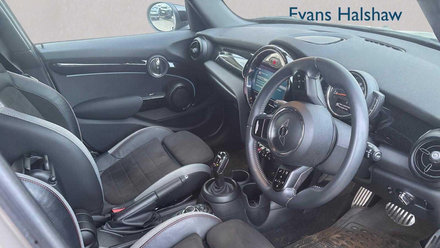 Used MINI Hatch 2022 for sale - 77857182: Photo 12