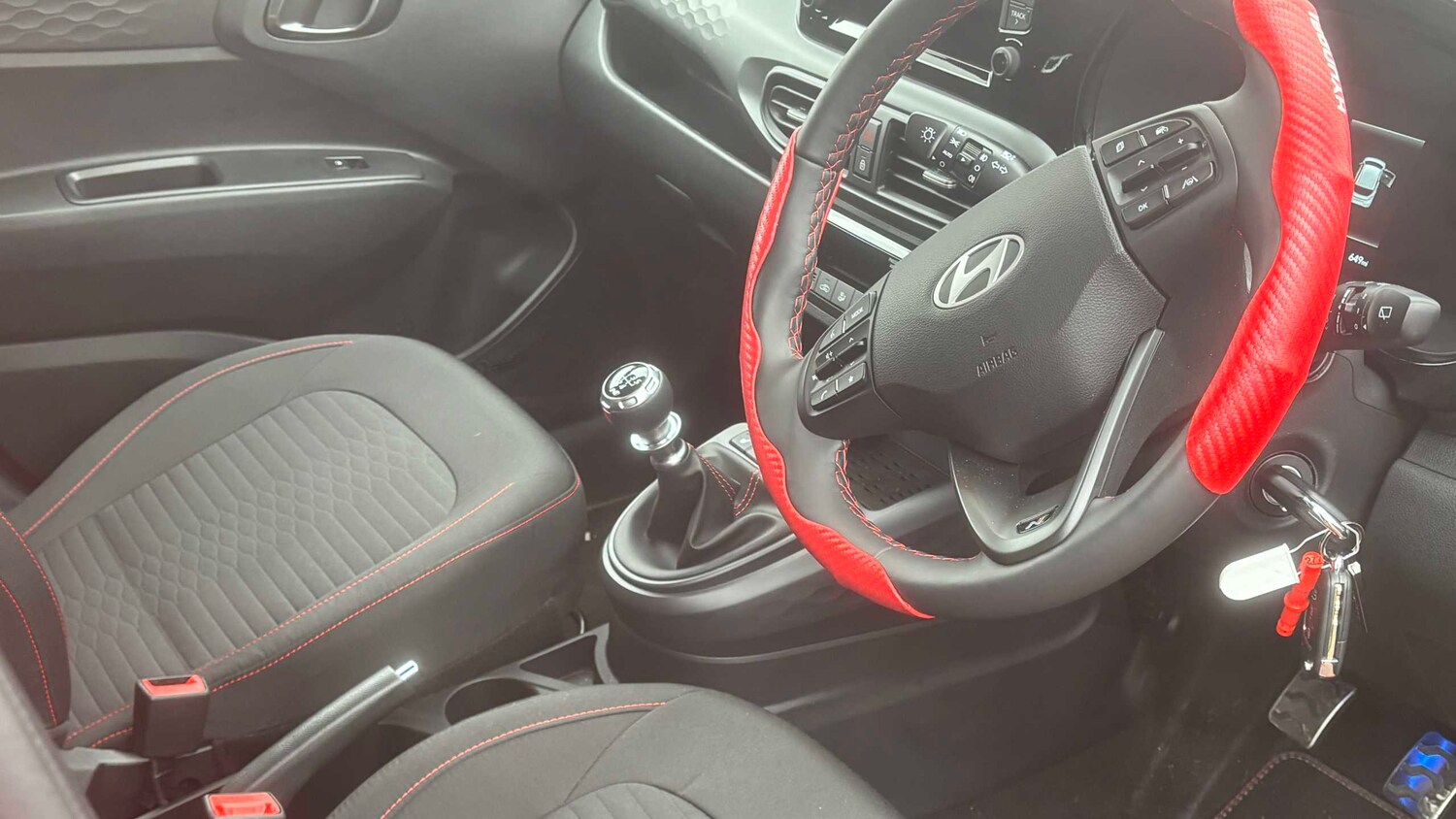 Used Hyundai i10 for sale - 77860340: Photo 14