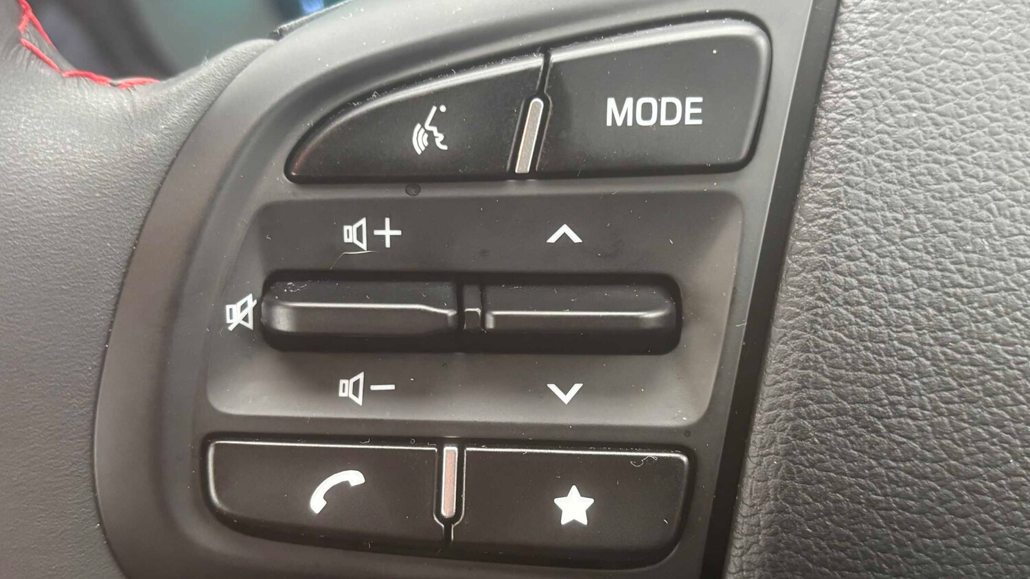 Used Hyundai i10 for sale - 77860340: Photo 17