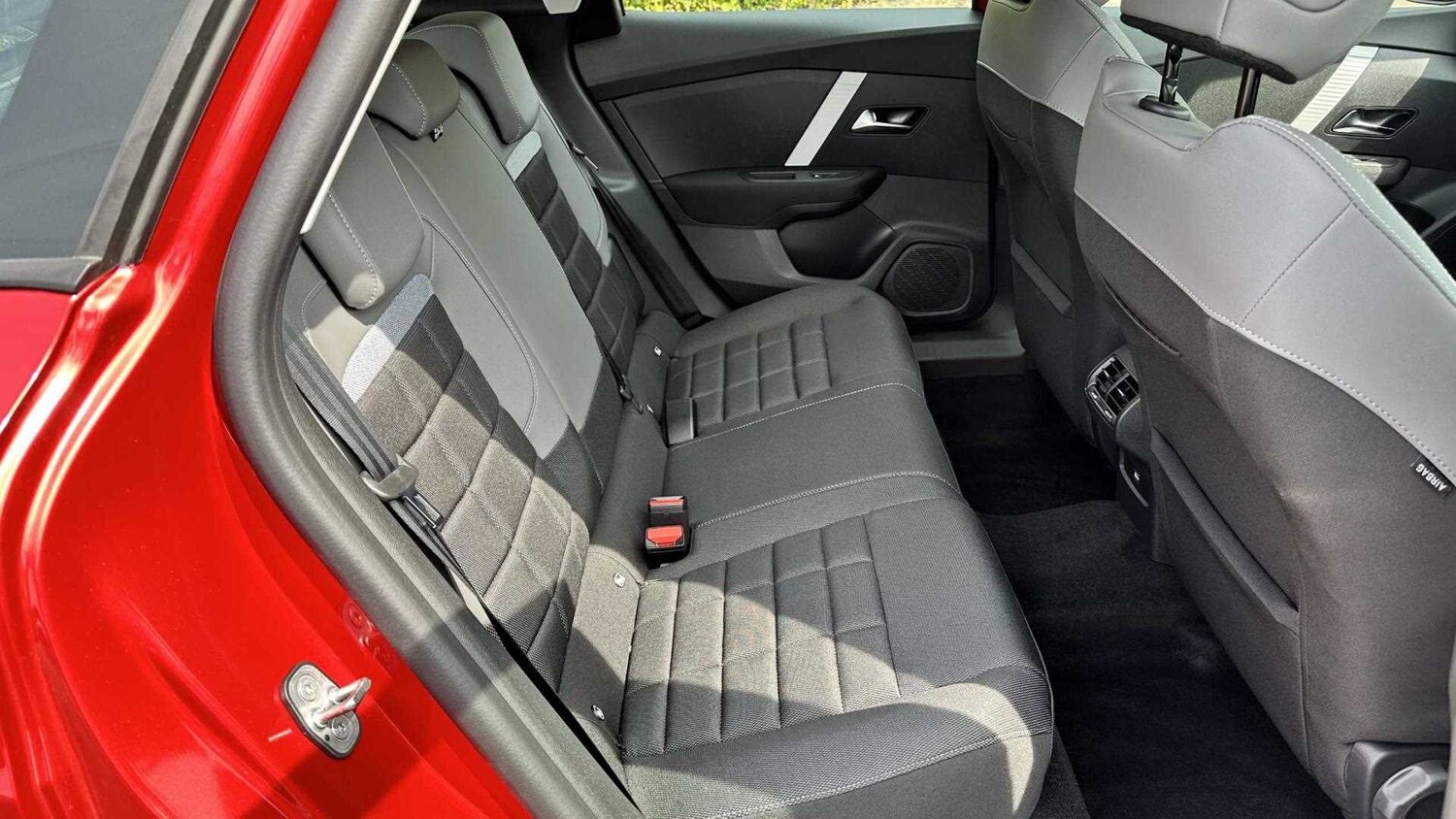 Used Citroen C4 2025 for sale - 77859653: Photo 15