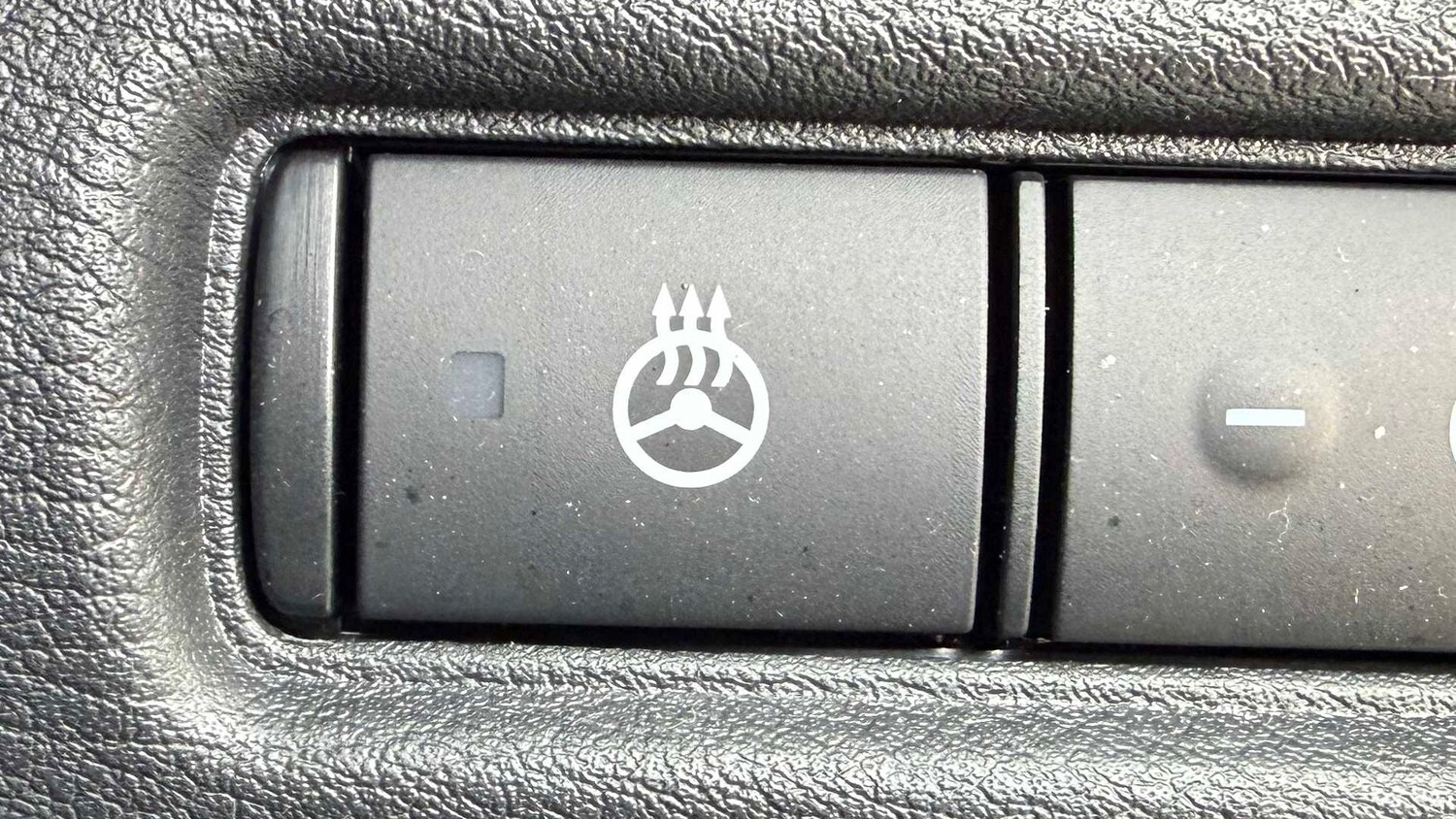 Used Nissan Juke for sale - 77857835: Photo 30