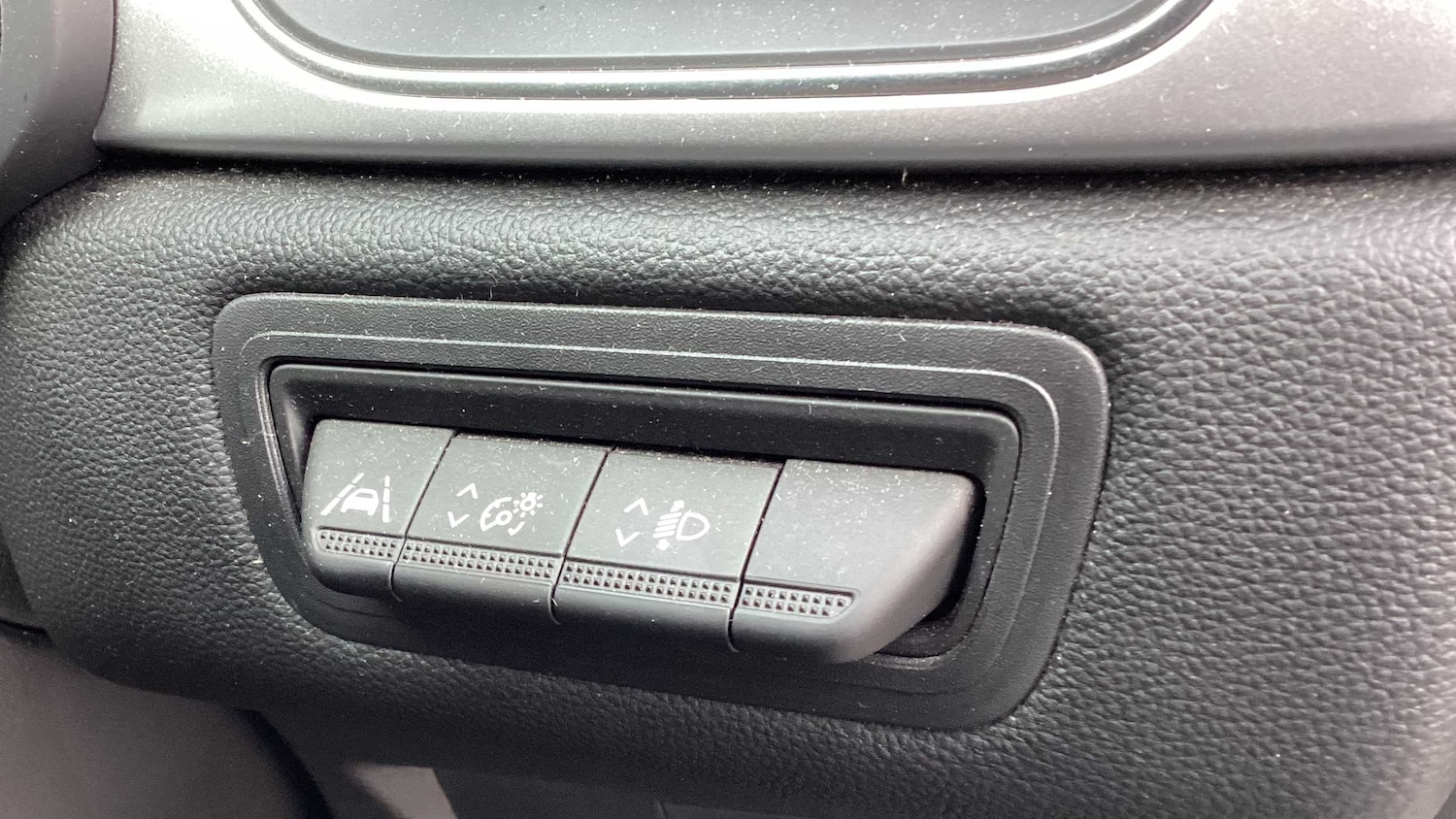 Used Renault Captur 2022 for sale - 77996261: Photo 27