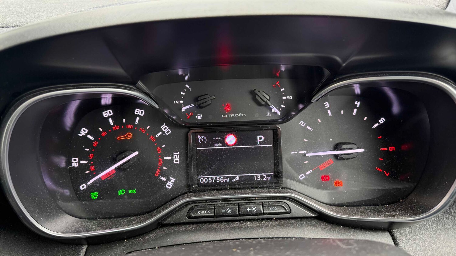 Used Citroen C3 Aircross for sale - 77859046: Photo 12