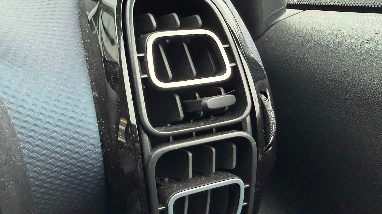 Used Citroen C3 Aircross for sale - 77859046: Photo 17