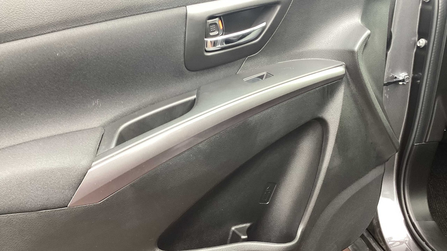 Used Suzuki SX4 S-Cross for sale - 77860337: Photo 18