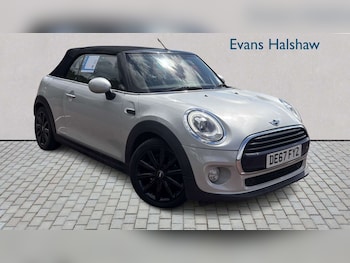 Used MINI Convertible 2017 for sale - 79051885: Photo