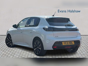 Used Peugeot 208 2021 for sale - 79065615: Photo