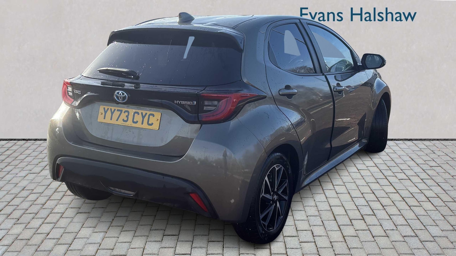 Used Toyota Yaris for sale - 77862535: Photo 4