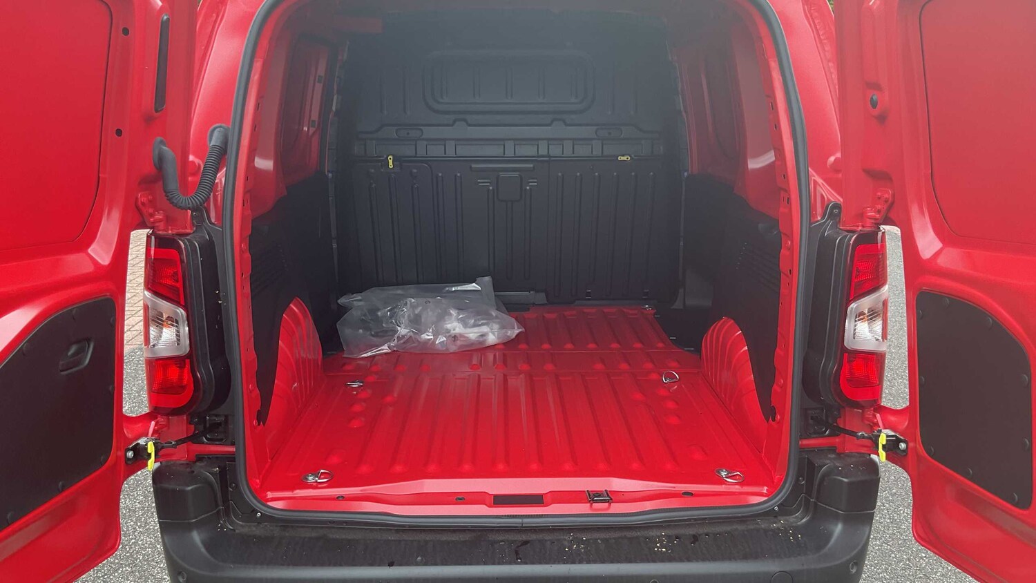 Used Vauxhall Combo 2025 for sale - 77862078: Photo 10