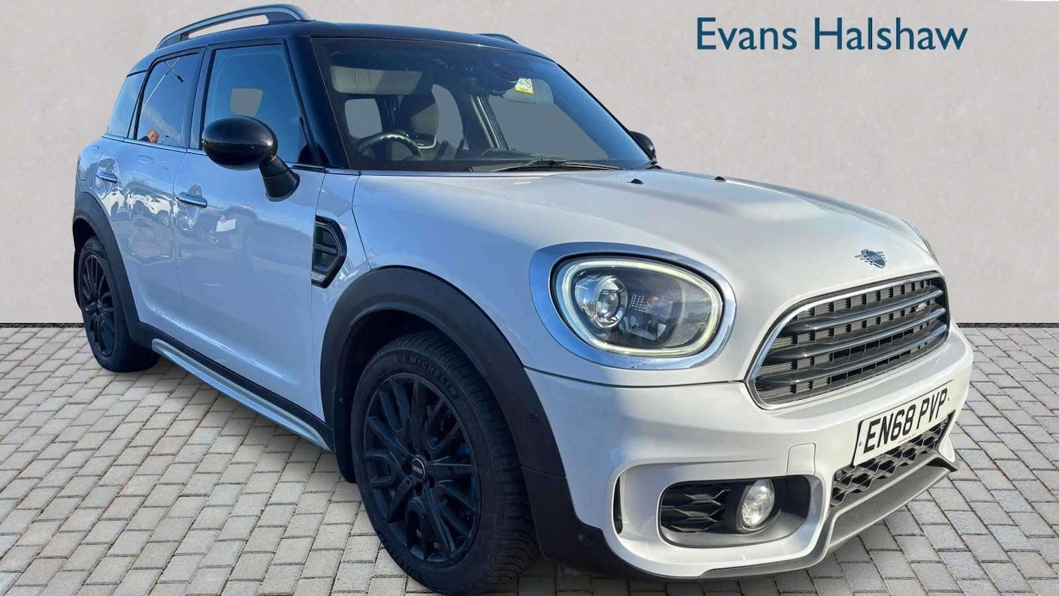 Used MINI Countryman 2018 for sale - 77859709: Photo 3