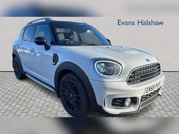 Used MINI Countryman 2018 for sale - 77859709: Photo