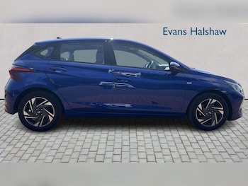 Used Hyundai i20 2023 for sale - 79227662: Photo