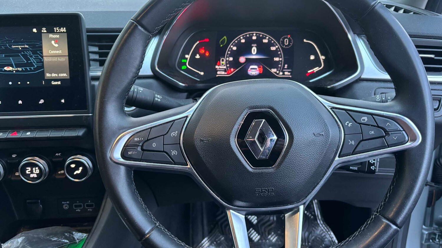 Used Renault Captur for sale - 77860297: Photo 9