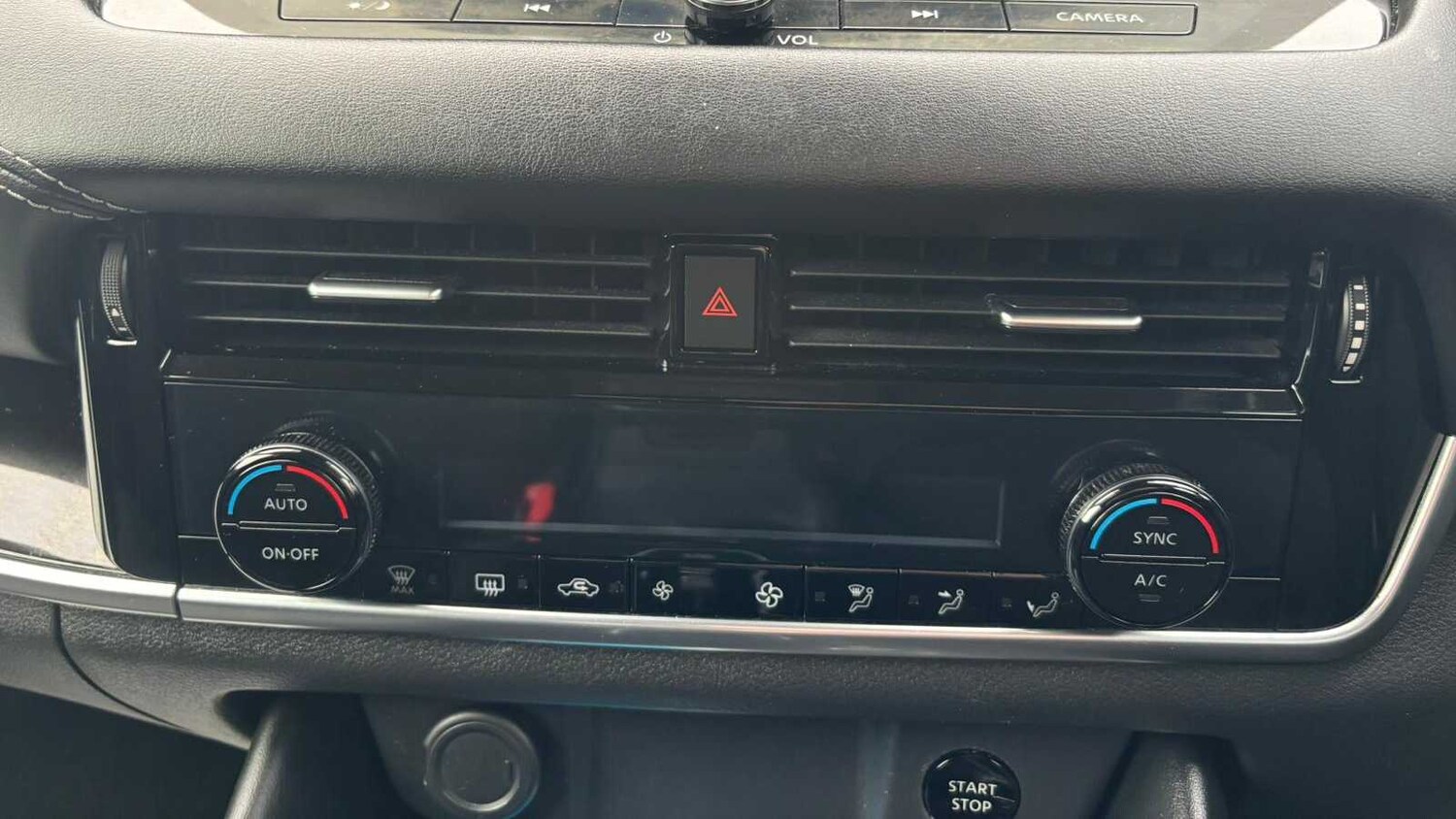 Used Nissan Qashqai for sale - 77859955: Photo 30