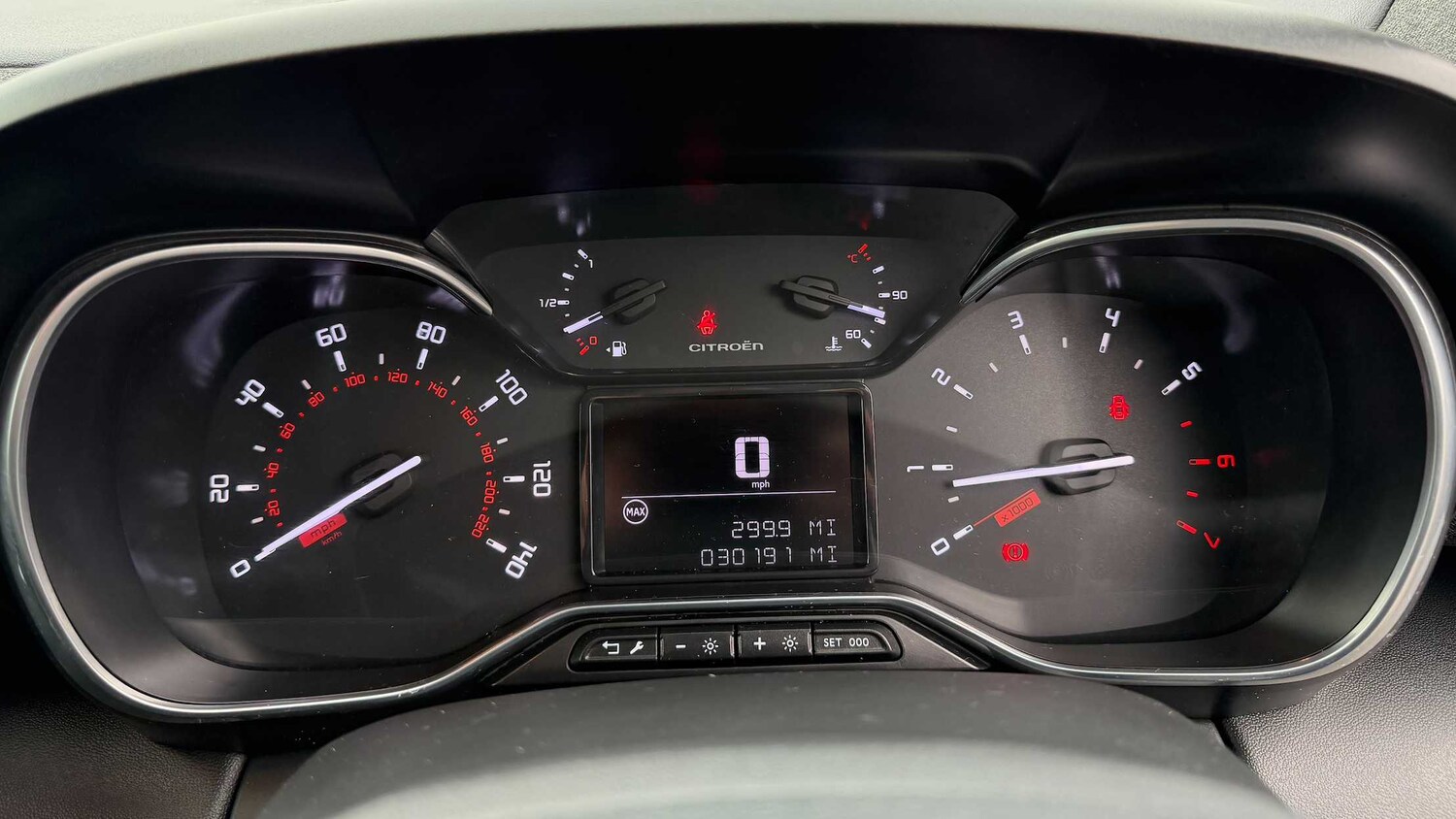 Used Citroen C3 Aircross for sale - 77862636: Photo 12