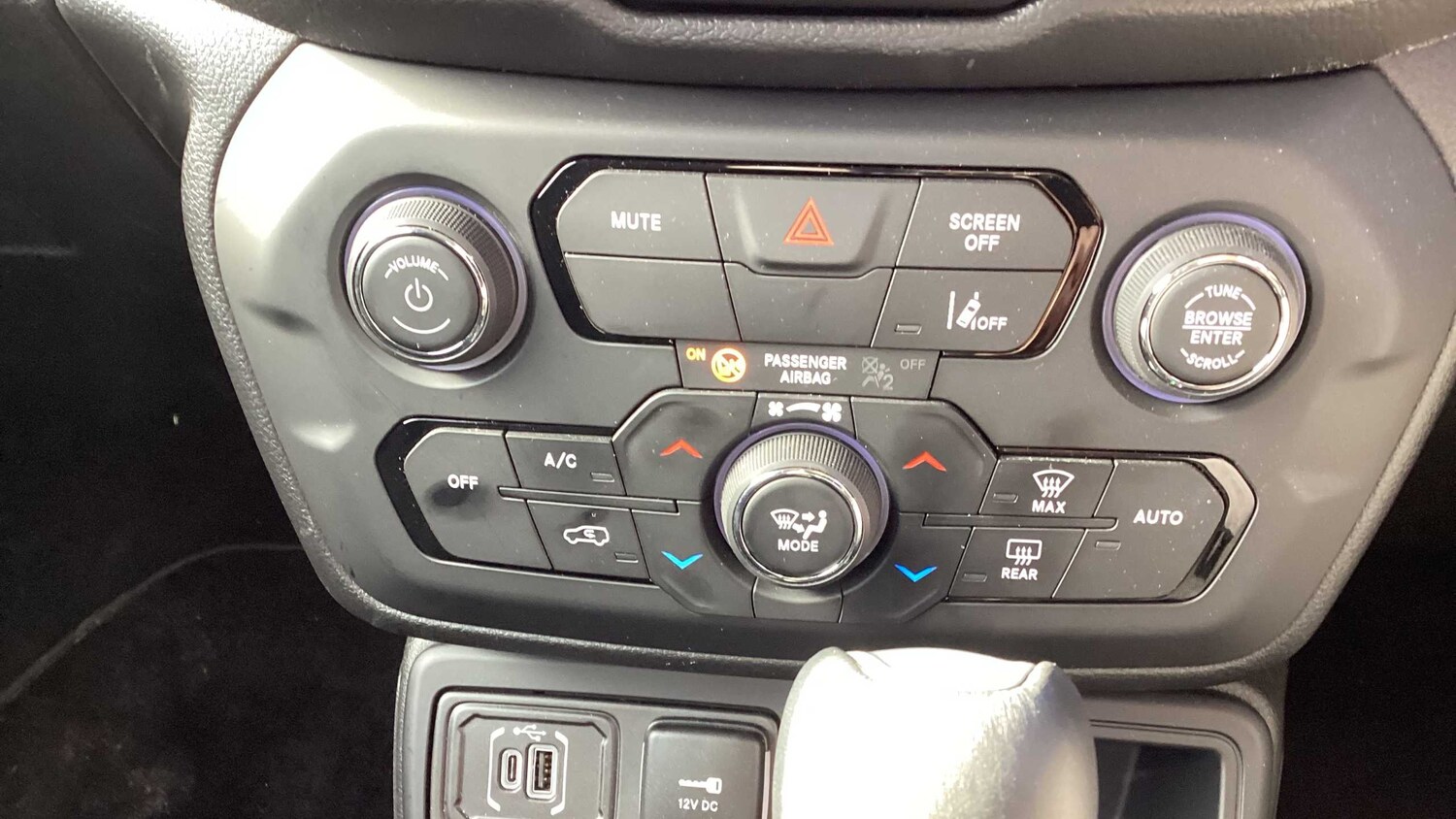 Used Jeep Renegade 2025 for sale - 77858198: Photo 15