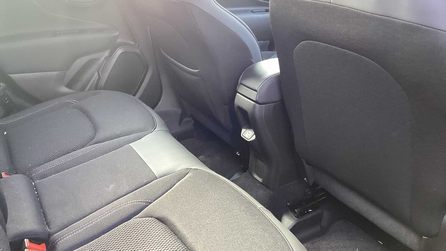 Used Jeep Renegade 2025 for sale - 77858198: Photo 9