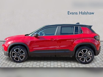 Used Jeep Avenger 2025 for sale - 79096068: Photo