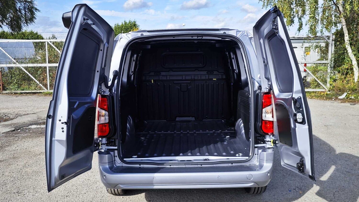 Used Citroen Berlingo for sale - 77861137: Photo 14