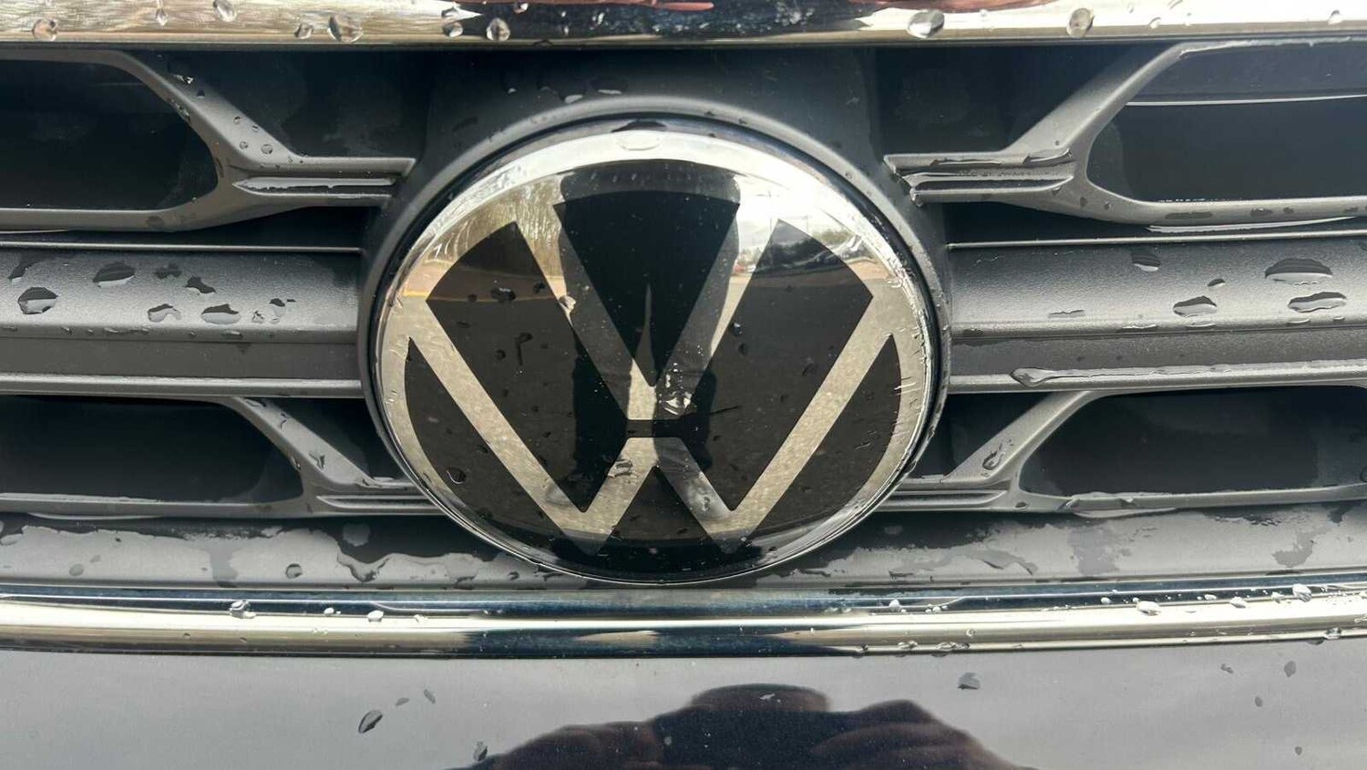 Used Volkswagen T-Roc for sale - 77860068: Photo 13
