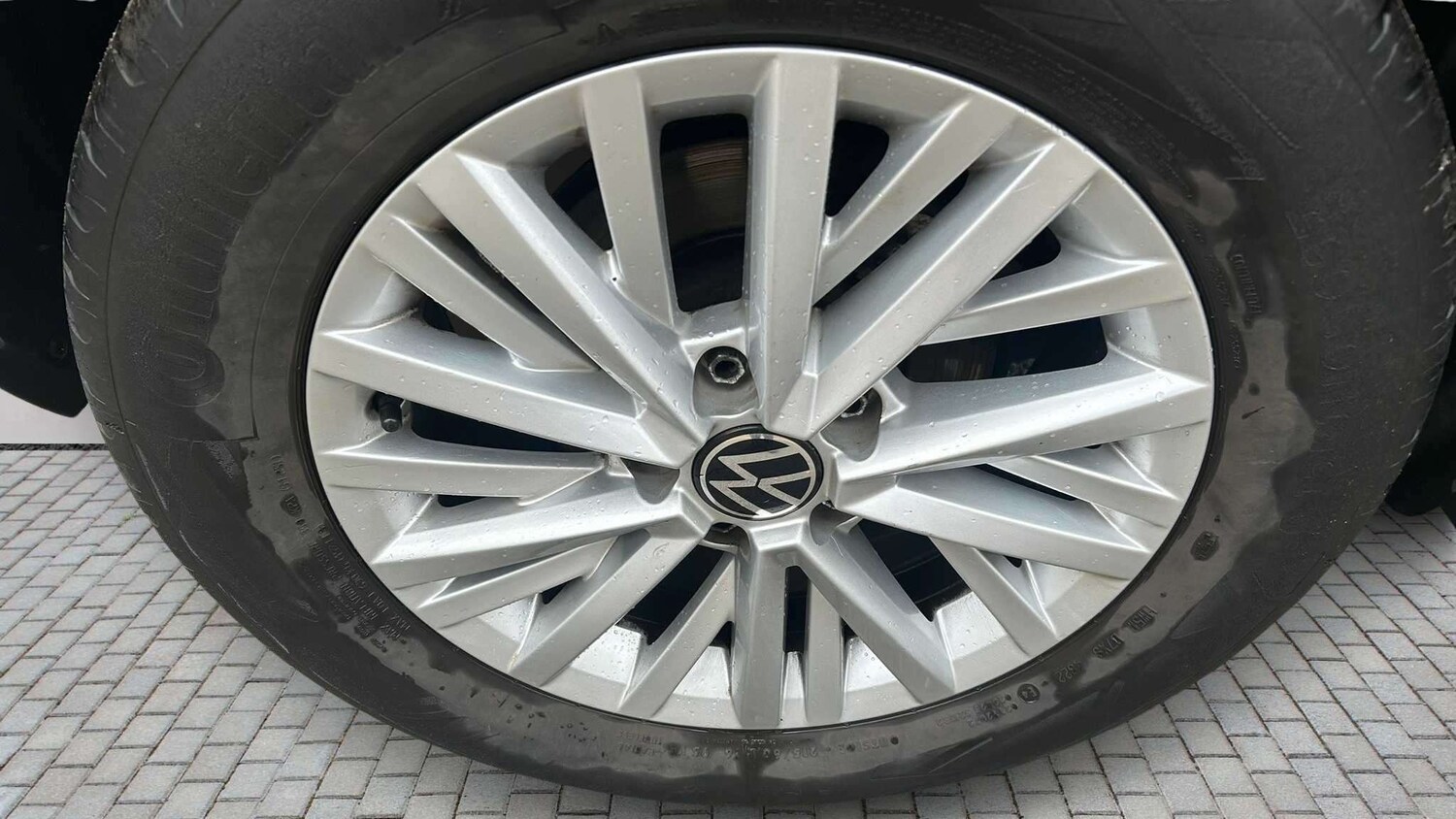 Used Volkswagen T-Roc for sale - 77860068: Photo 7