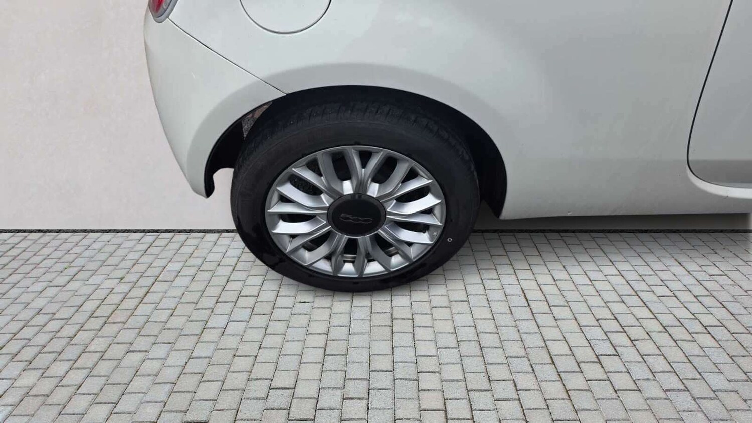 Used Fiat 500 2014 for sale - 77995761: Photo 8