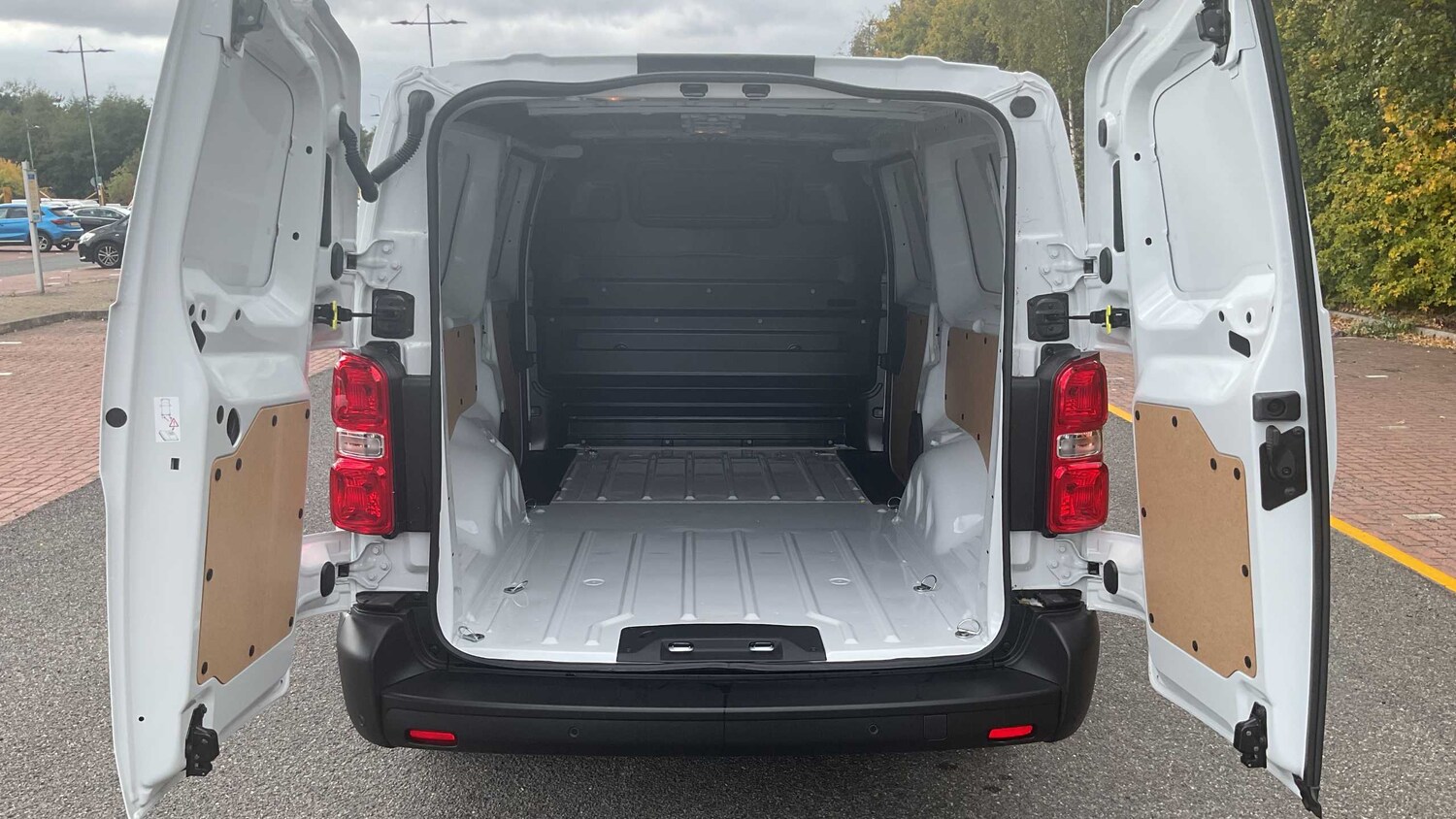 Used Citroen Dispatch for sale - 77857366: Photo 10