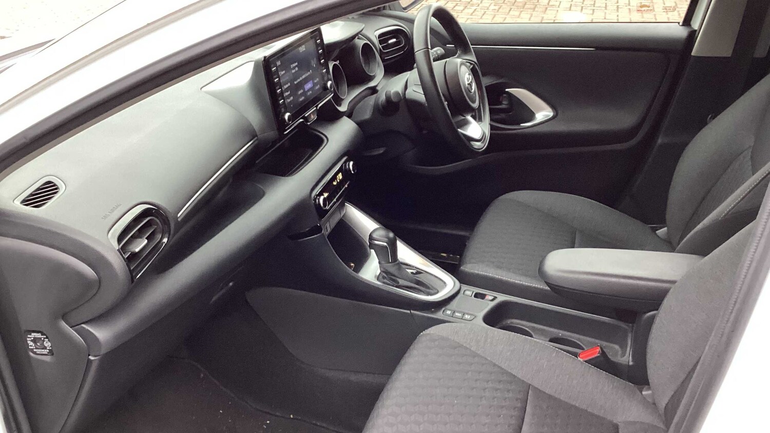 Used Toyota Yaris for sale - 77857441: Photo 27