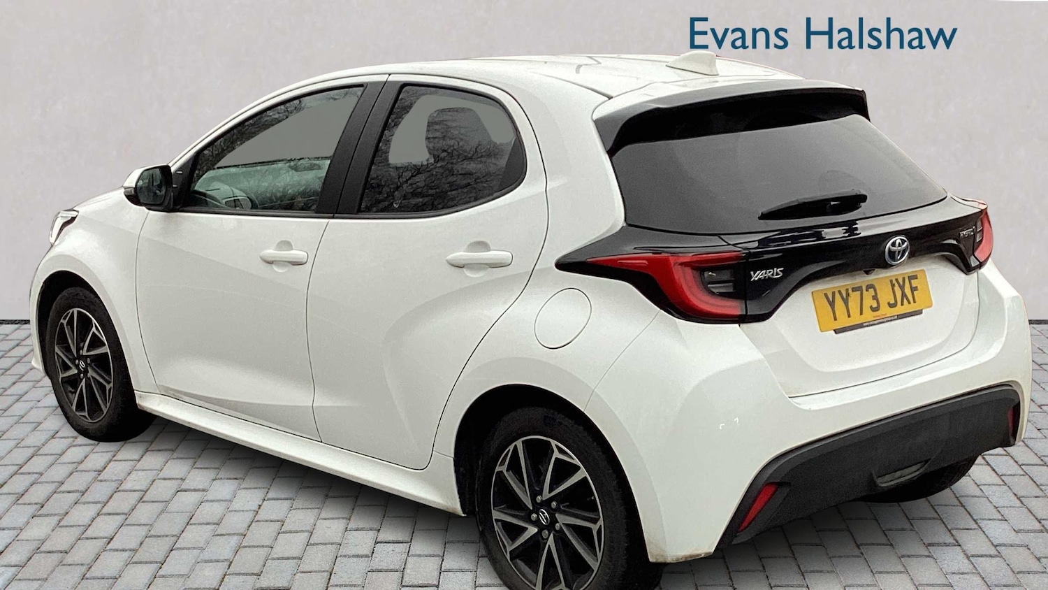 Used Toyota Yaris for sale - 77857441: Photo 5