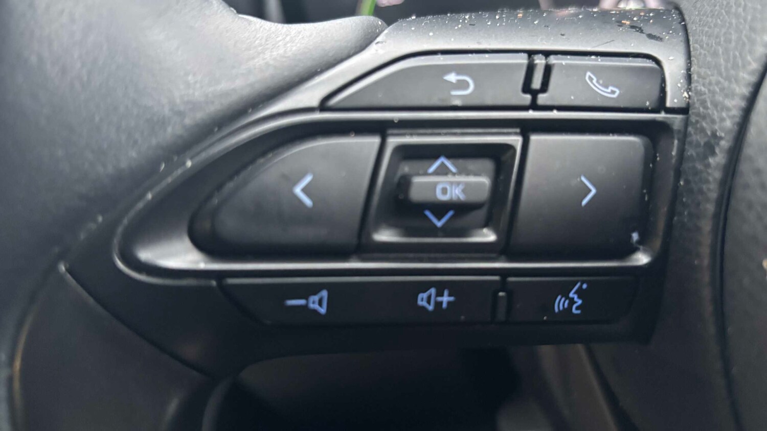 Used Toyota Yaris for sale - 77862221: Photo 32