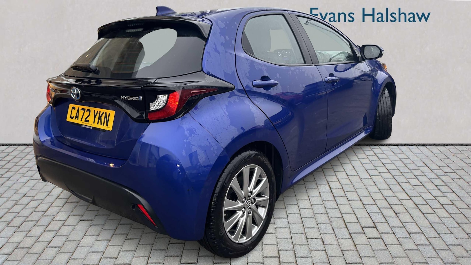 Used Toyota Yaris for sale - 77862221: Photo 4