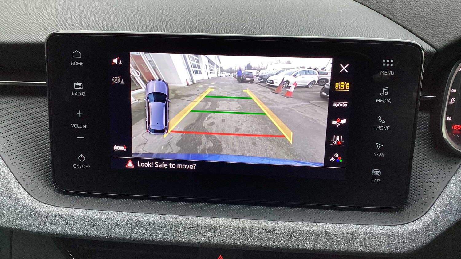 Used Skoda Kamiq for sale - 77860181: Photo 17