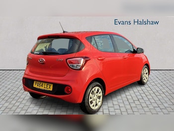 Used Hyundai i10 2019 for sale - 78978975: Photo
