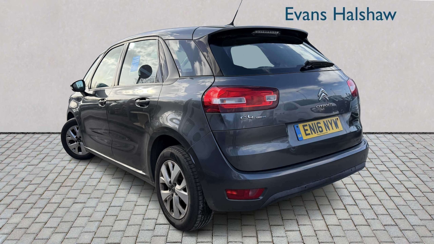 Used Citroen C4 Picasso 2016 for sale - 78052313: Photo 2