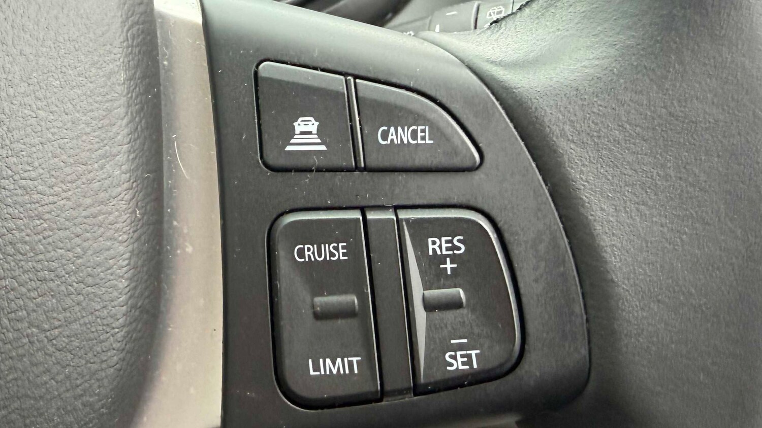 Used Suzuki SX4 S-Cross for sale - 77862327: Photo 18