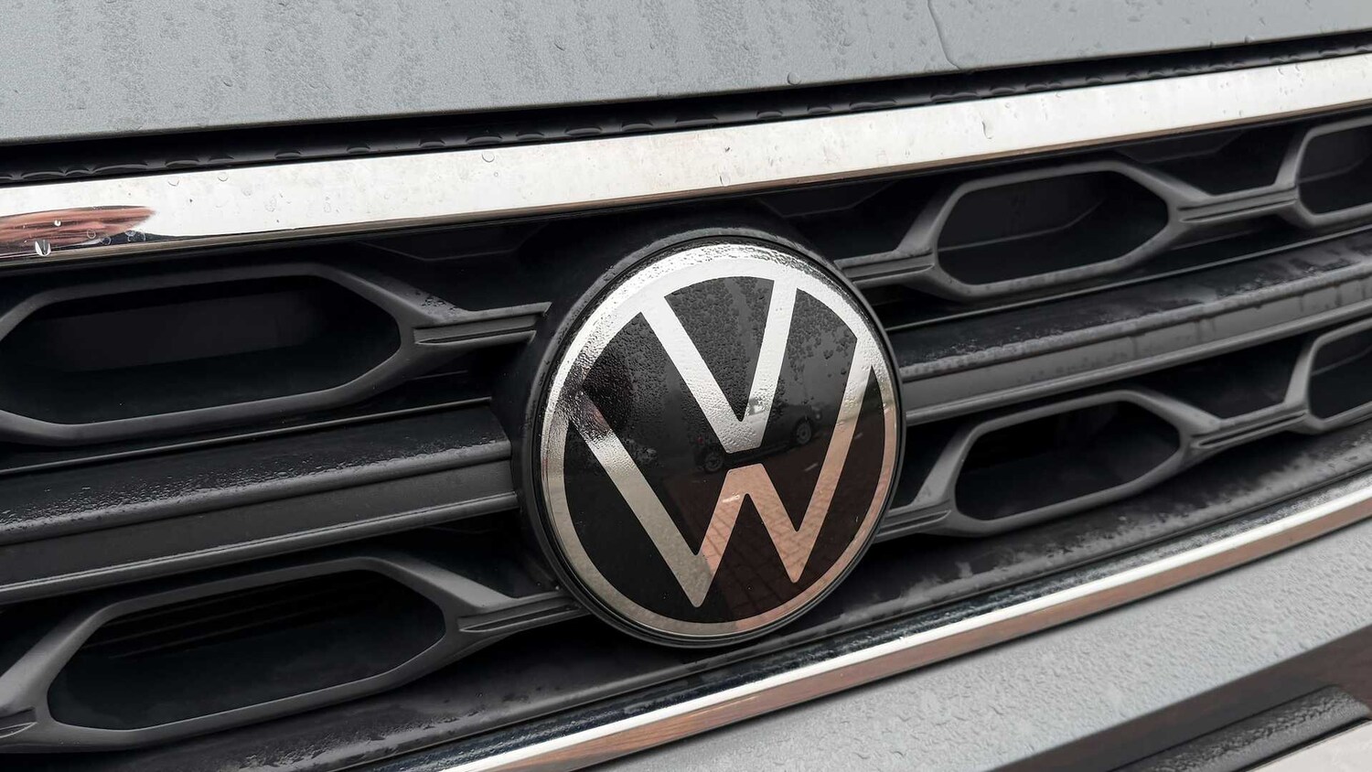 Used Volkswagen T-Roc for sale - 77860587: Photo 16