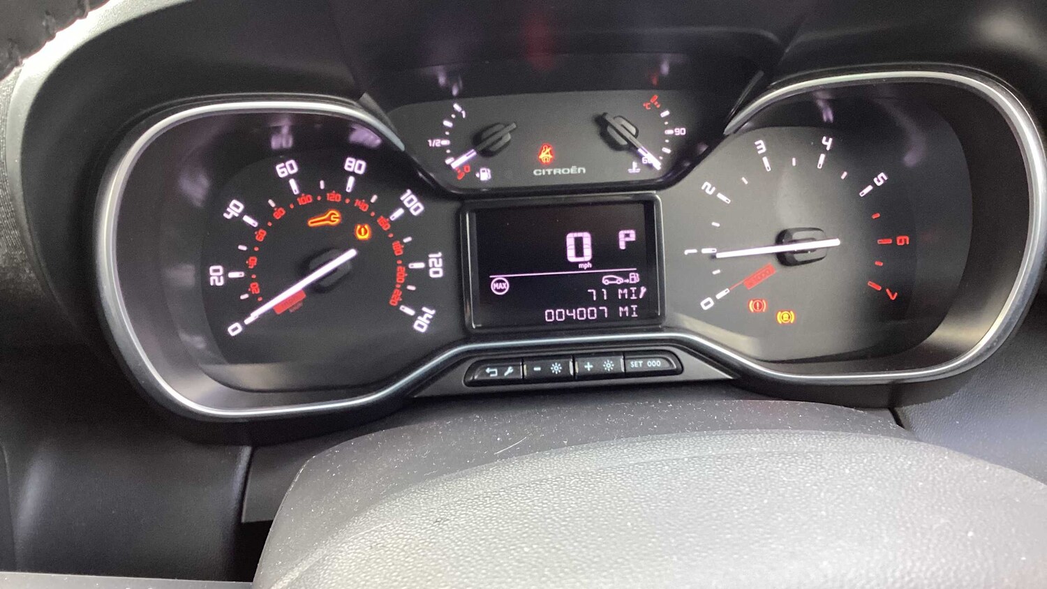 Used Citroen C3 Aircross for sale - 77859144: Photo 17