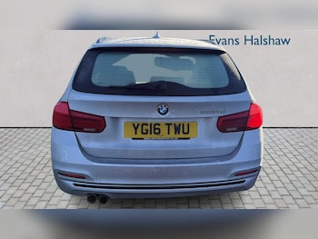 Used BMW 3 Series 2016 for sale - 77857628: Photo