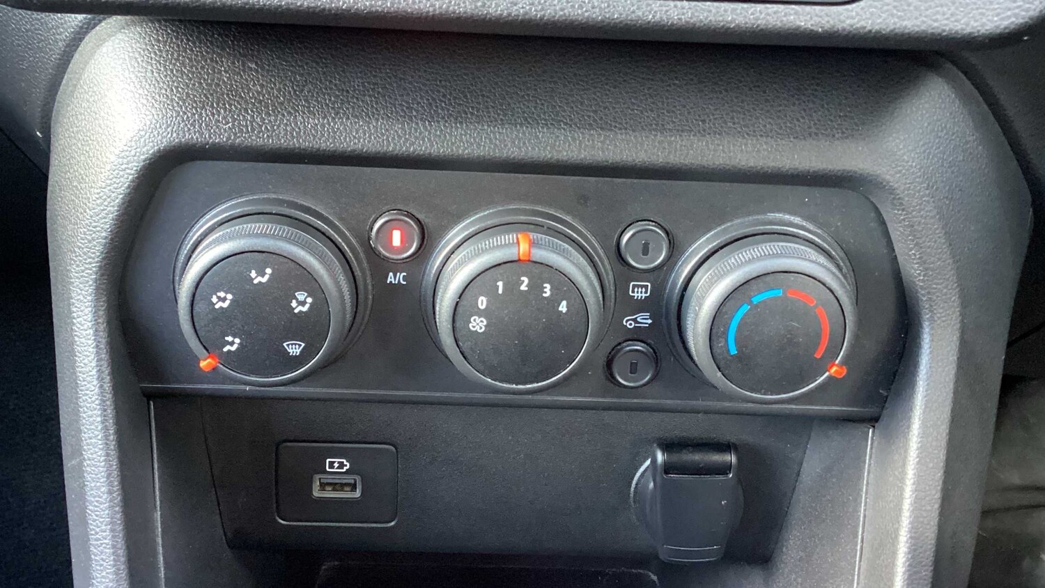 Used Dacia Sandero 2021 for sale - 78023974: Photo 14