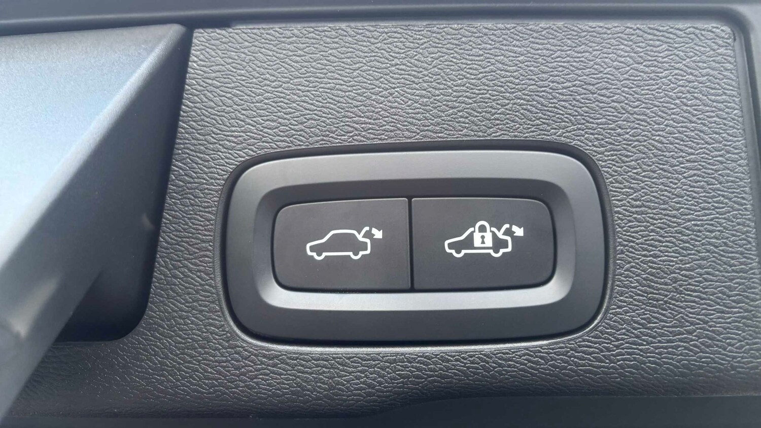 Used Volvo XC60 for sale - 77862350: Photo 10