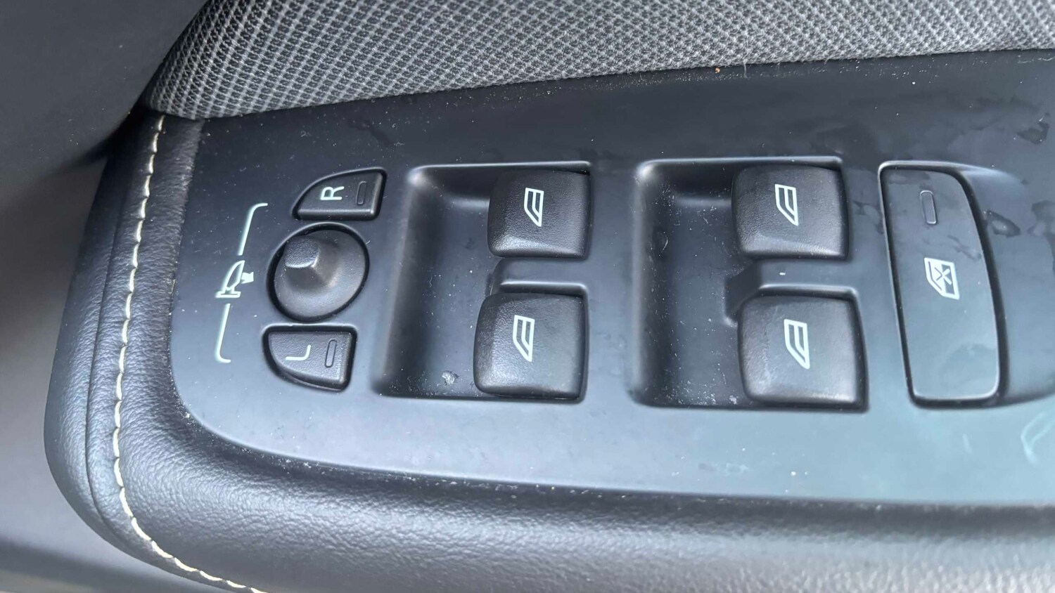 Used Volvo XC60 for sale - 77862350: Photo 14