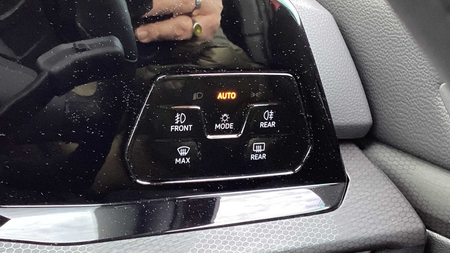 Used Volkswagen Golf for sale - 77860481: Photo 16