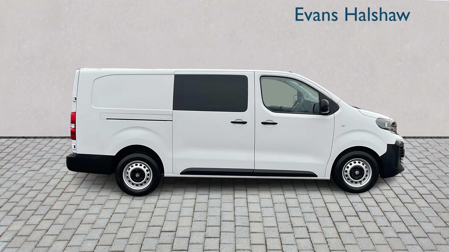 Used Vauxhall Vivaro 2025 for sale - 77862553: Photo 5