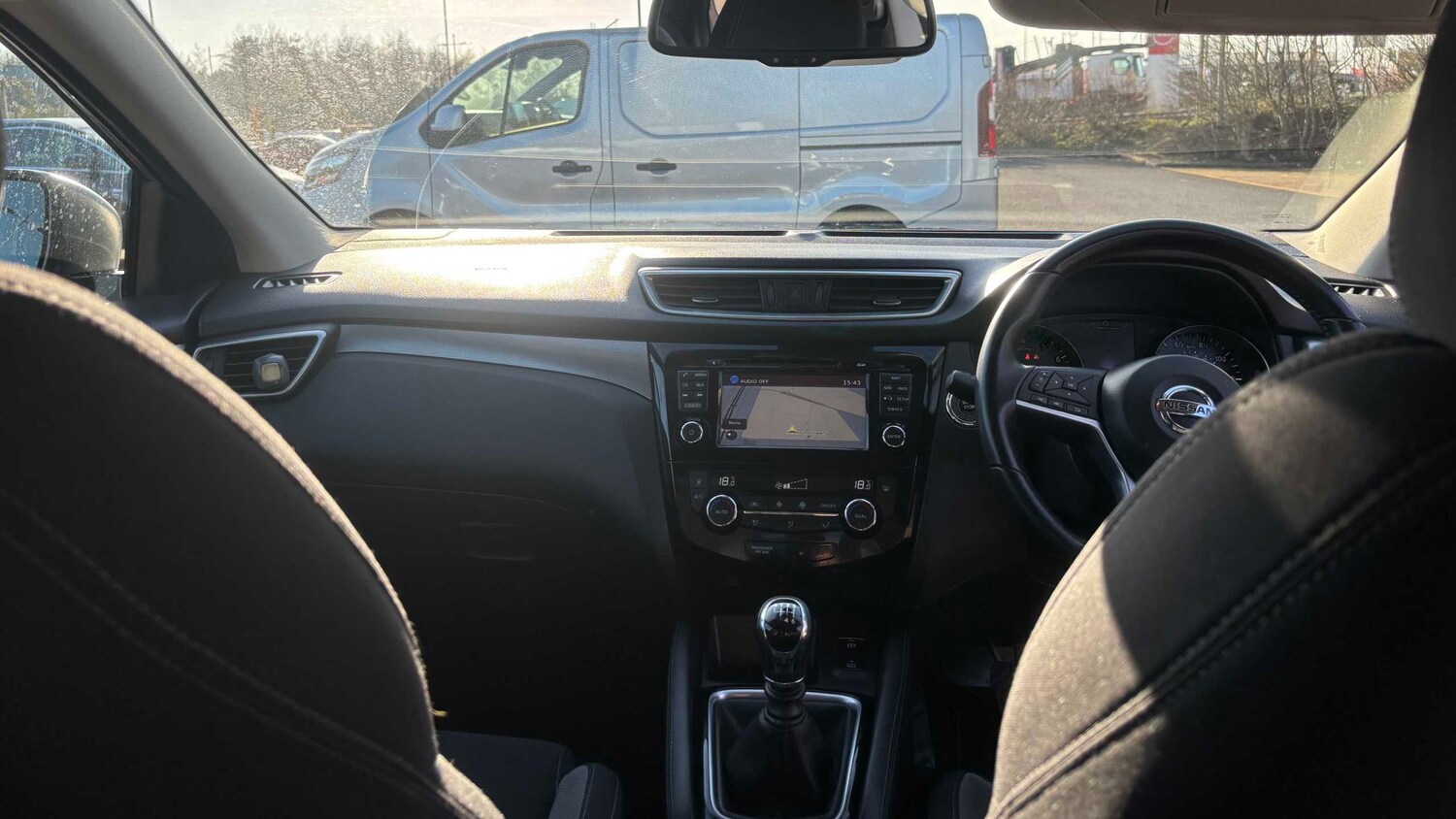 Used Nissan Qashqai 2018 for sale - 77942868: Photo 17