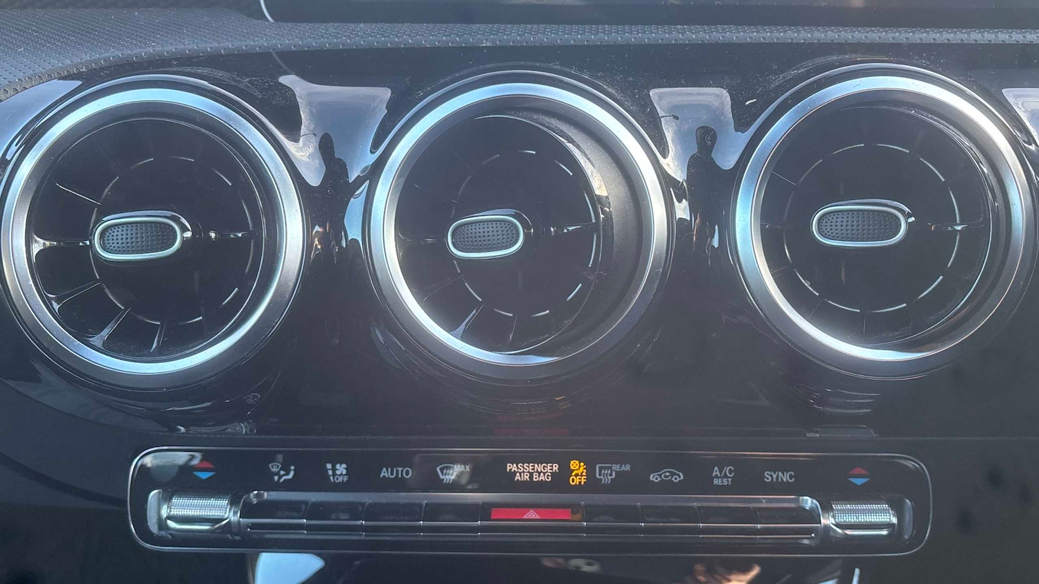 Used Mercedes-Benz A-Class 2018 for sale - 78209131: Photo 23