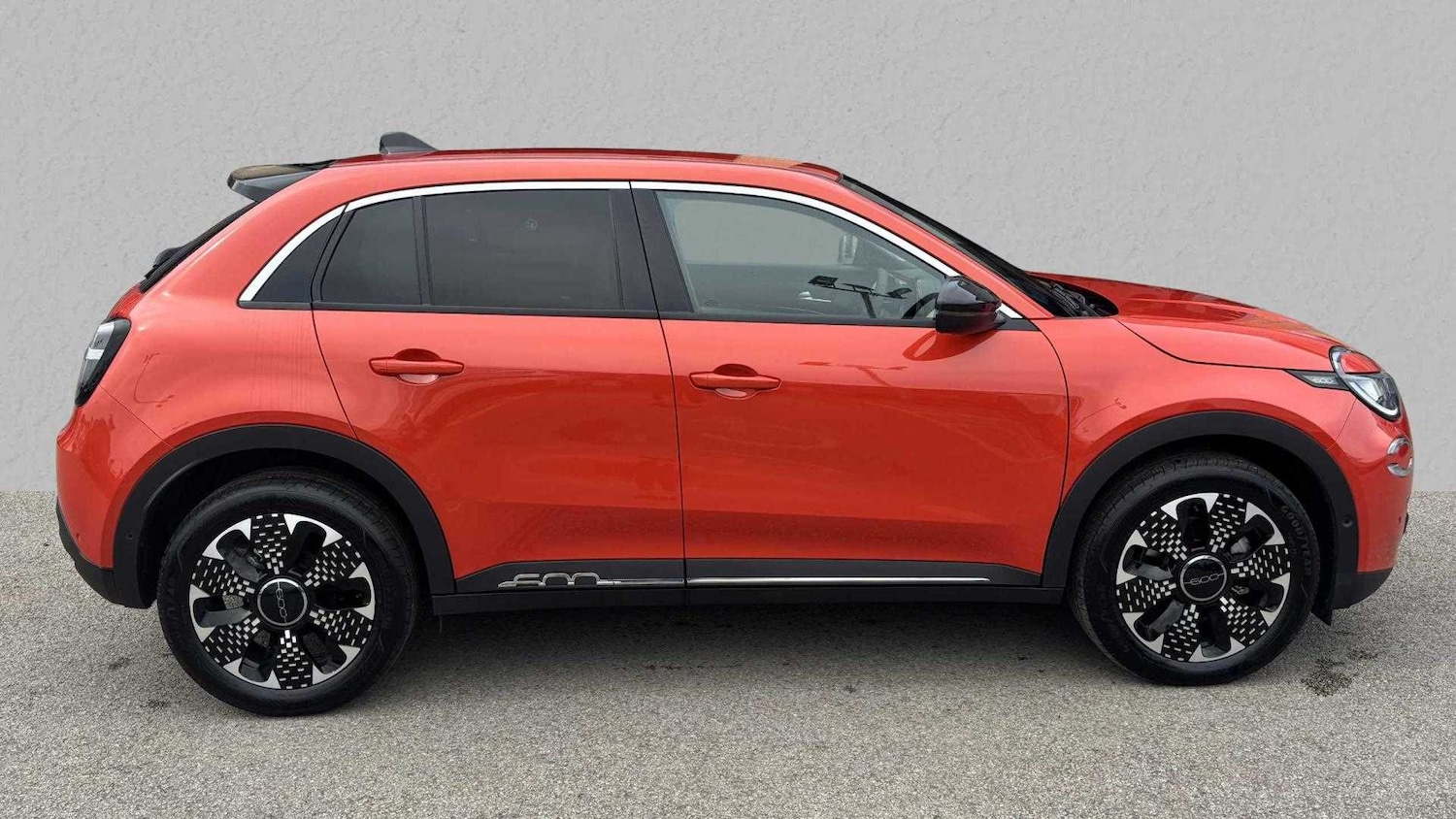 Used Fiat 600 2025 for sale - 77858425: Photo 2