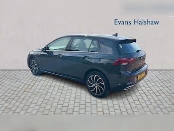 Used Volkswagen Golf 2022 for sale - 78825220: Photo