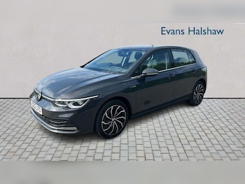 Used Volkswagen Golf 2022 for sale - 78825220: Photo