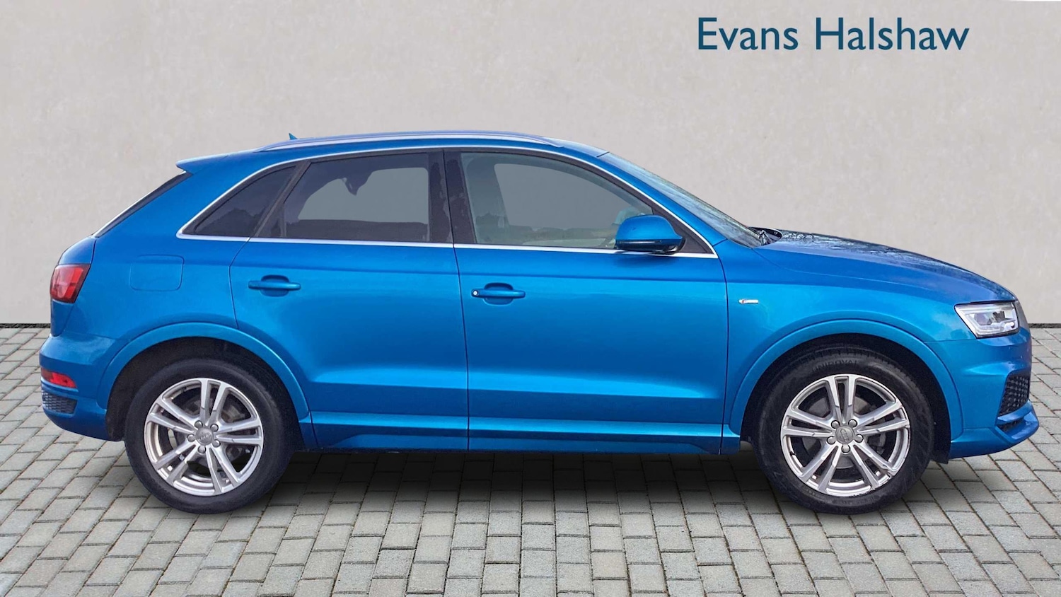 Used Audi Q3 for sale - 77858466: Photo 2